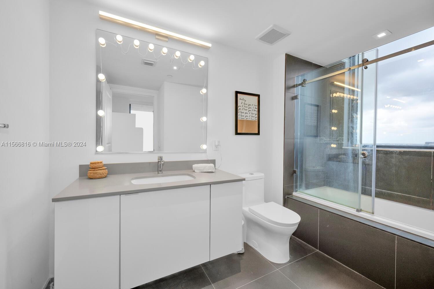 1600 NE 1st Ave 2416, Miami, Florida 33132, 2 Bedrooms Bedrooms, ,2 BathroomsBathrooms,Residential,For Sale,1600 NE 1st Ave 2416,A11566816