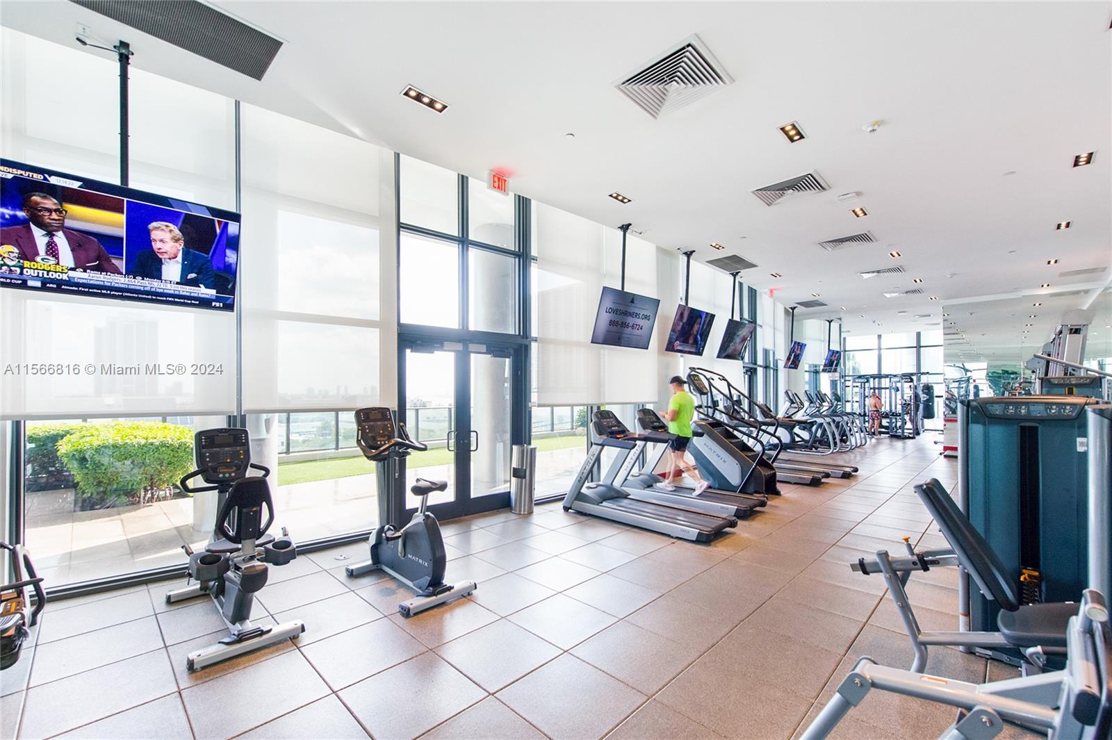 1600 NE 1st Ave 2416, Miami, Florida 33132, 2 Bedrooms Bedrooms, ,2 BathroomsBathrooms,Residential,For Sale,1600 NE 1st Ave 2416,A11566816