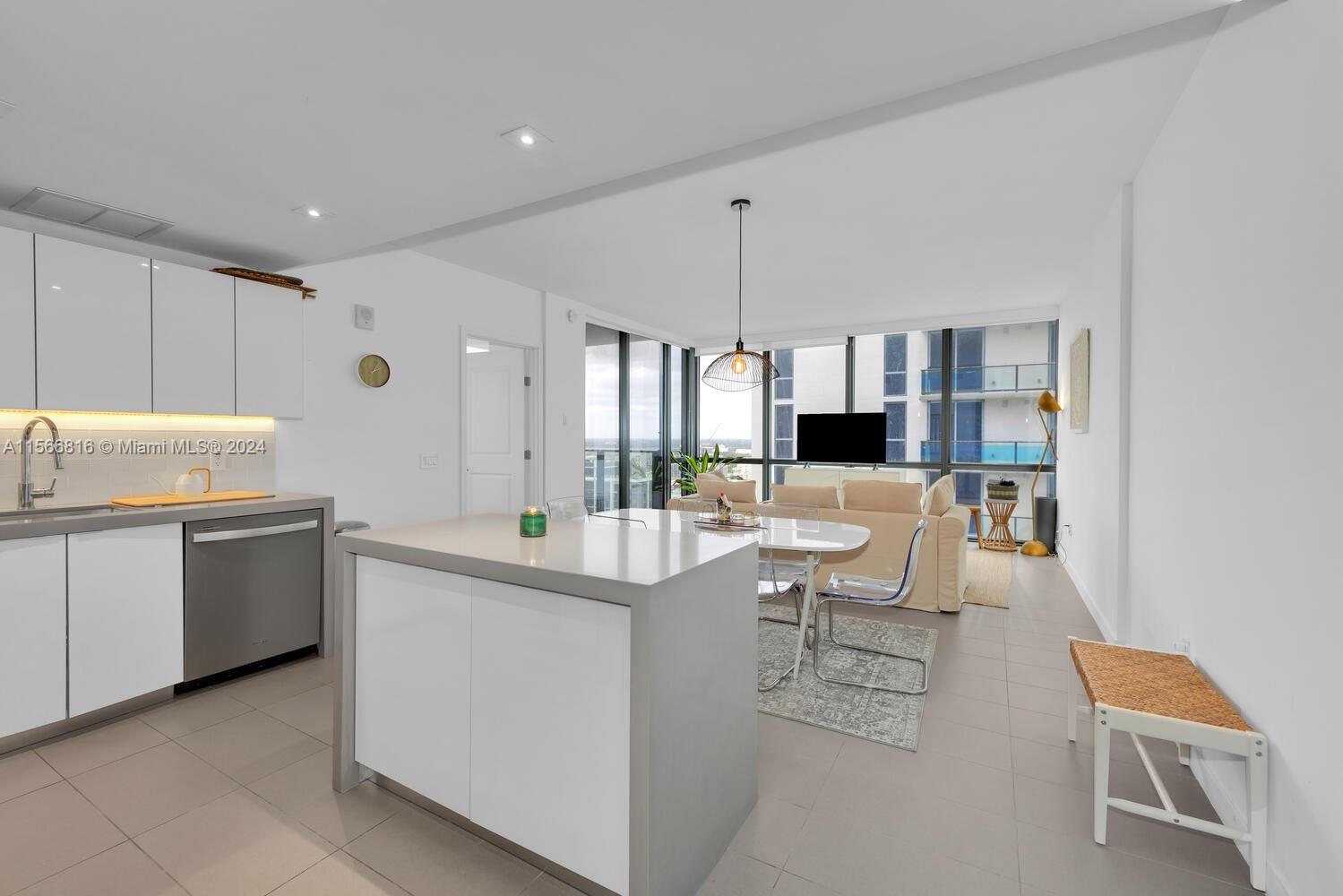 1600 NE 1st Ave 2416, Miami, Florida 33132, 2 Bedrooms Bedrooms, ,2 BathroomsBathrooms,Residential,For Sale,1600 NE 1st Ave 2416,A11566816