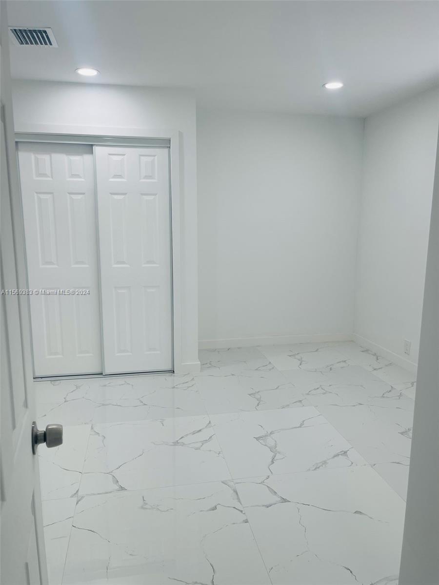 9545 NW 5th Ave, Miami, Florida 33150, 2 Bedrooms Bedrooms, 1 Room Rooms,1 BathroomBathrooms,Residential,For Sale,9545 NW 5th Ave,A11569383