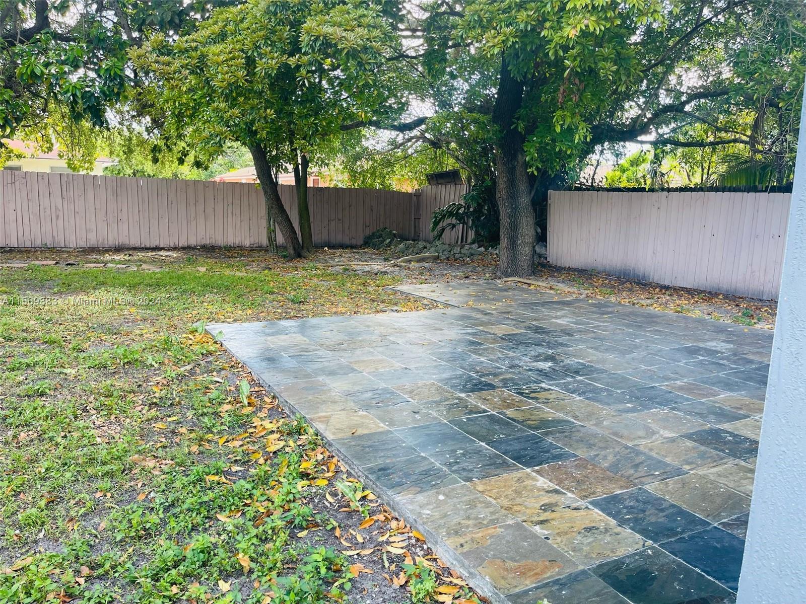 9545 NW 5th Ave, Miami, Florida 33150, 2 Bedrooms Bedrooms, 1 Room Rooms,1 BathroomBathrooms,Residential,For Sale,9545 NW 5th Ave,A11569383