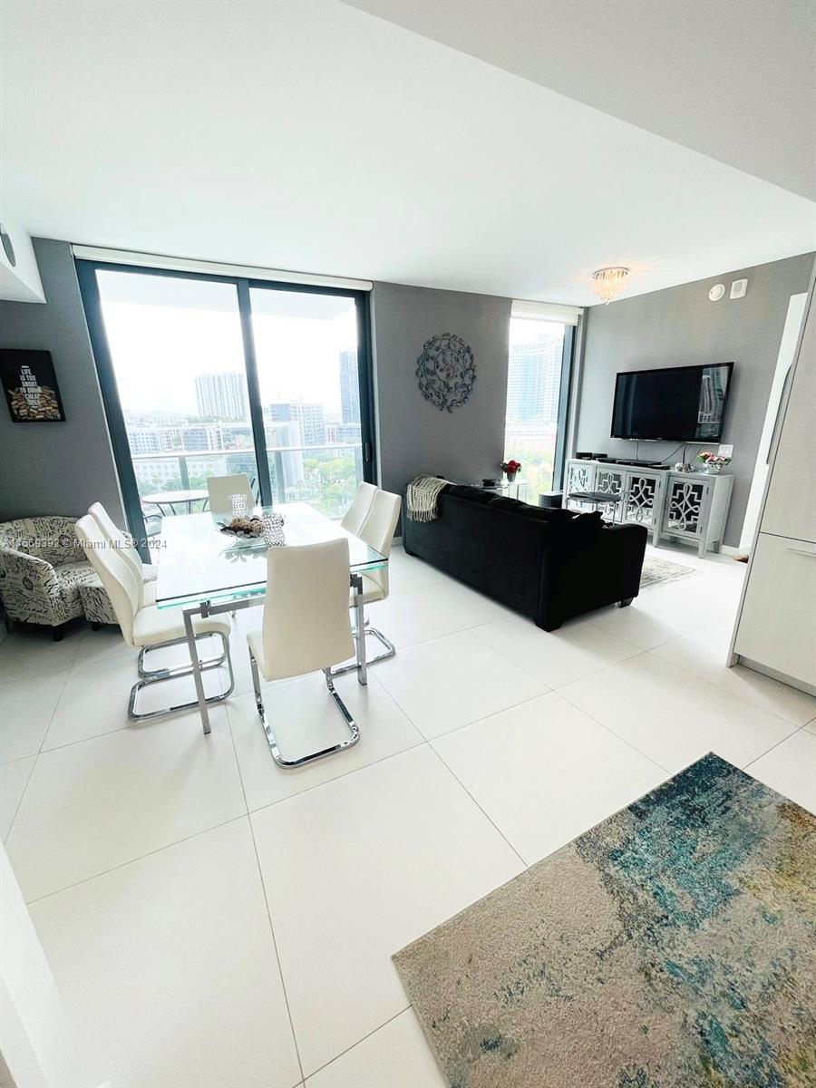 501 NE 31st St 1209, Miami, Florida 33137, 2 Bedrooms Bedrooms, ,2 BathroomsBathrooms,Residentiallease,For Rent,501 NE 31st St 1209,A11569392