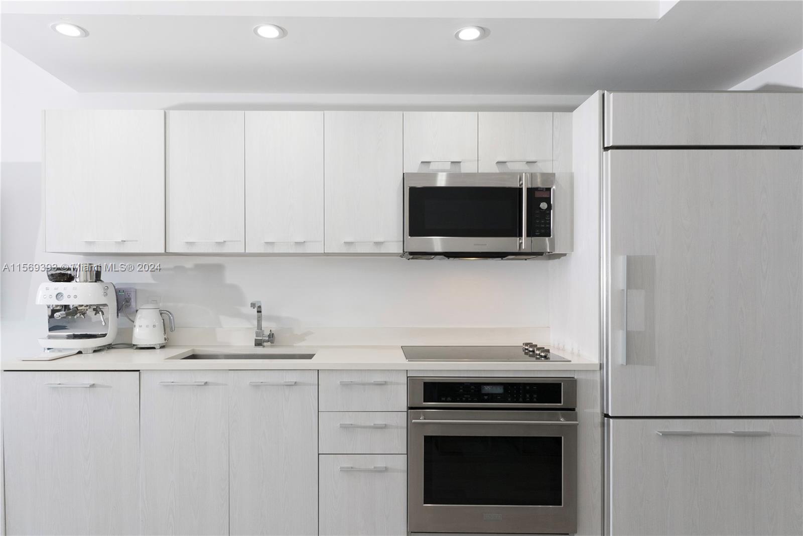45 SW 9th St 3909, Miami, Florida 33130, 1 Bedroom Bedrooms, ,1 BathroomBathrooms,Residential,For Sale,45 SW 9th St 3909,A11569393