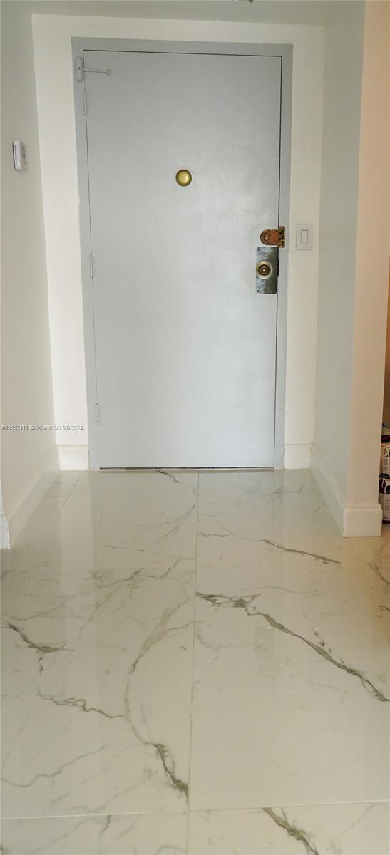 2500 Parkview Dr 904, Hallandale Beach, Florida 33009, 1 Bedroom Bedrooms, ,1 BathroomBathrooms,Residentiallease,For Rent,2500 Parkview Dr 904,A11567111