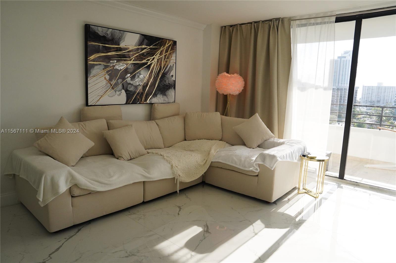 2500 Parkview Dr 904, Hallandale Beach, Florida 33009, 1 Bedroom Bedrooms, ,1 BathroomBathrooms,Residentiallease,For Rent,2500 Parkview Dr 904,A11567111