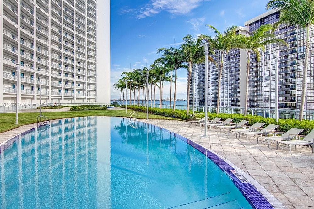 601 NE 36th St 1403, Miami, Florida 33137, 1 Bedroom Bedrooms, ,1 BathroomBathrooms,Residentiallease,For Rent,601 NE 36th St 1403,A11568917