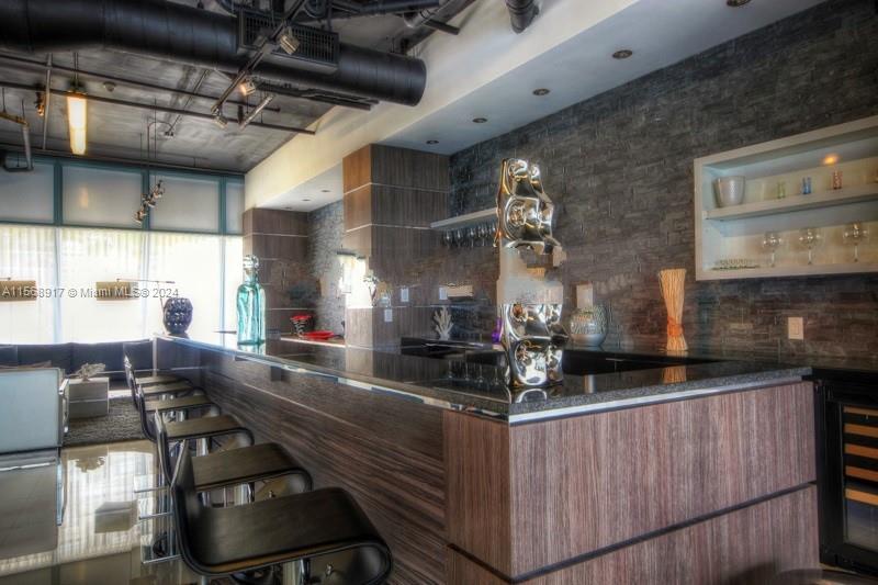 601 NE 36th St 1403, Miami, Florida 33137, 1 Bedroom Bedrooms, ,1 BathroomBathrooms,Residentiallease,For Rent,601 NE 36th St 1403,A11568917