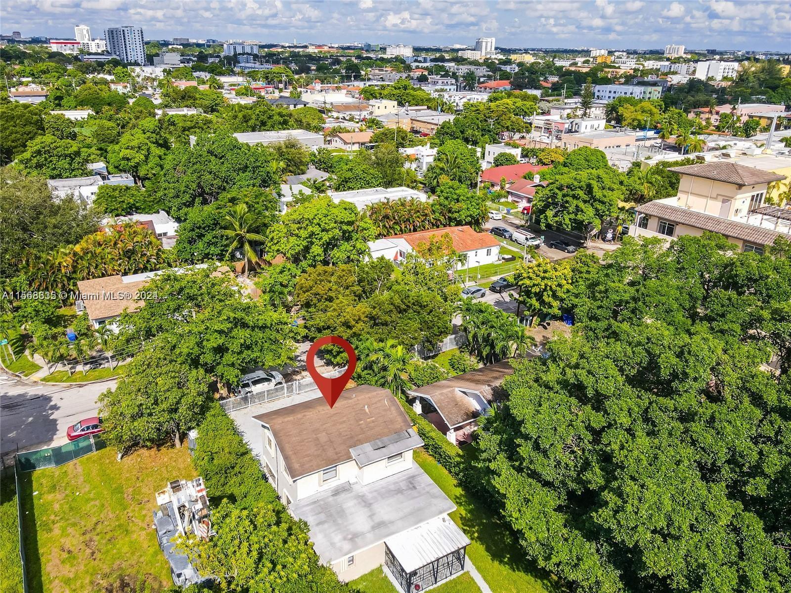 925 SW 15th Ave, Miami, Florida 33135, 4 Bedrooms Bedrooms, ,2 BathroomsBathrooms,Residentiallease,For Rent,925 SW 15th Ave,A11568335