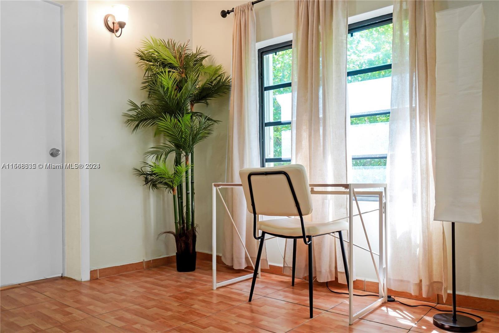 925 SW 15th Ave, Miami, Florida 33135, 4 Bedrooms Bedrooms, ,2 BathroomsBathrooms,Residentiallease,For Rent,925 SW 15th Ave,A11568335
