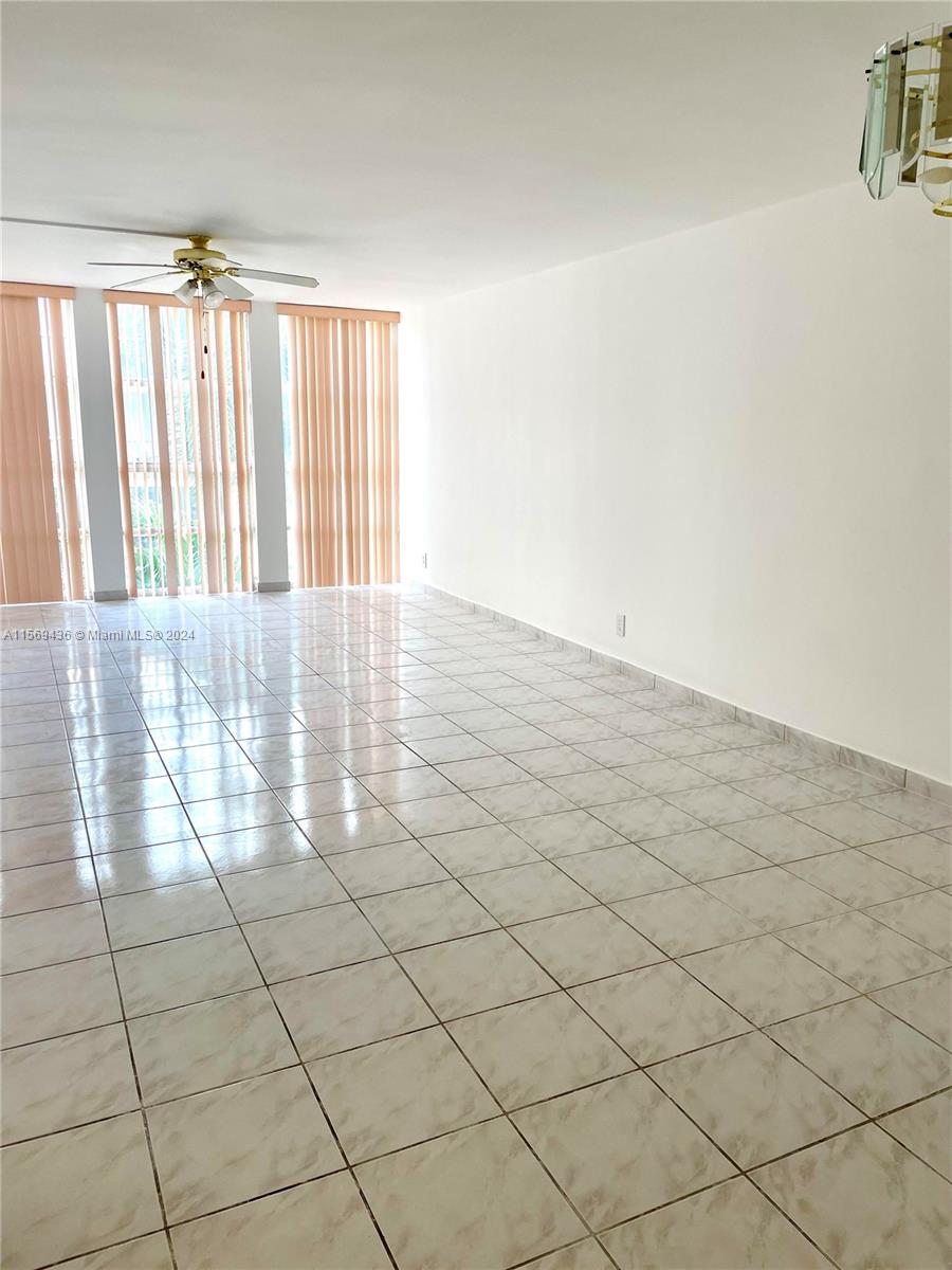 851 Three Islands Blv 414, Hallandale Beach, Florida 33009, 1 Bedroom Bedrooms, ,1 BathroomBathrooms,Residentiallease,For Rent,851 Three Islands Blv 414,A11569436