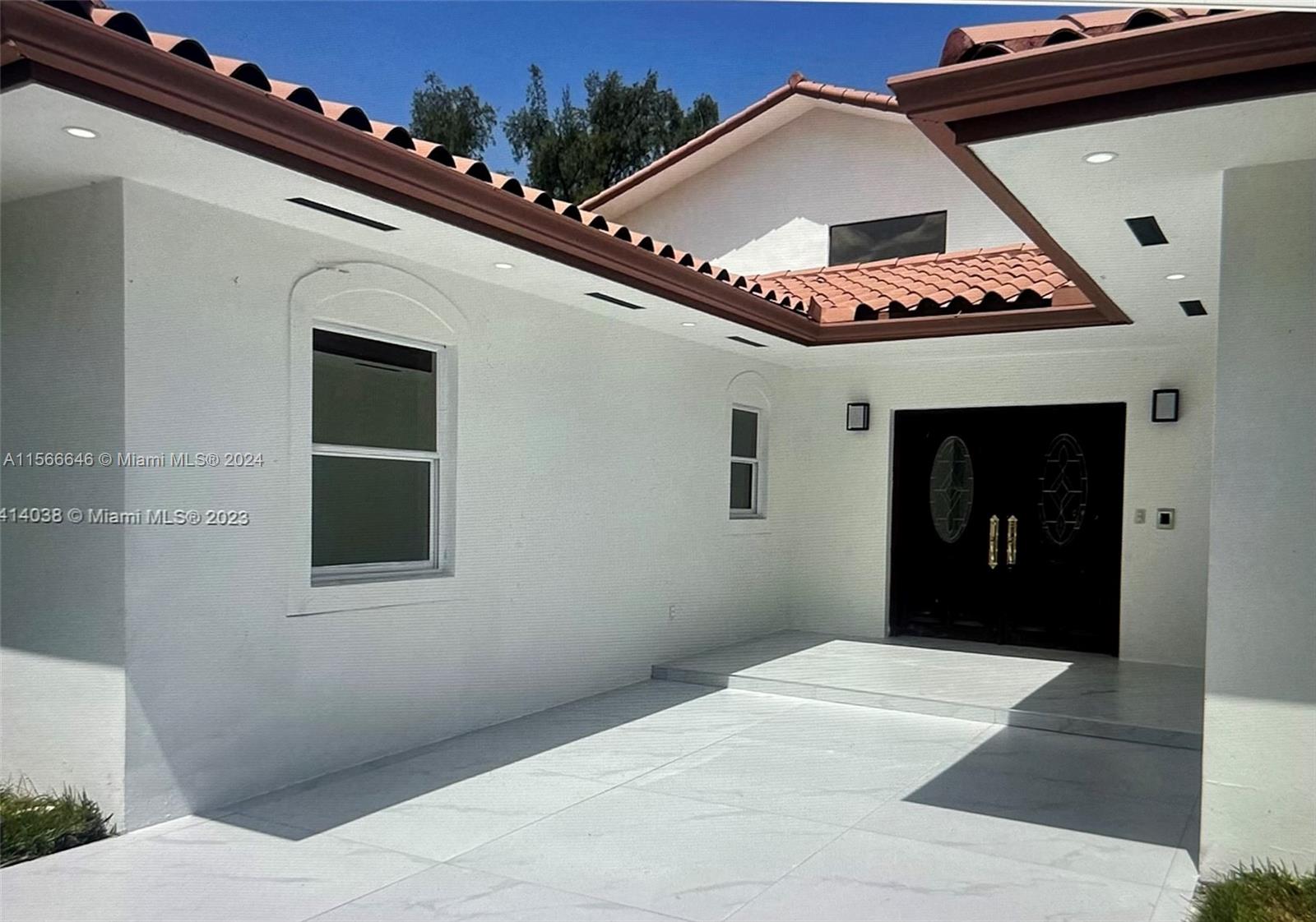 19740 W Saint Andrews Dr 0, Hialeah, Florida 33015, 7 Bedrooms Bedrooms, ,5 BathroomsBathrooms,Residentiallease,For Rent,19740 W Saint Andrews Dr 0,A11566646