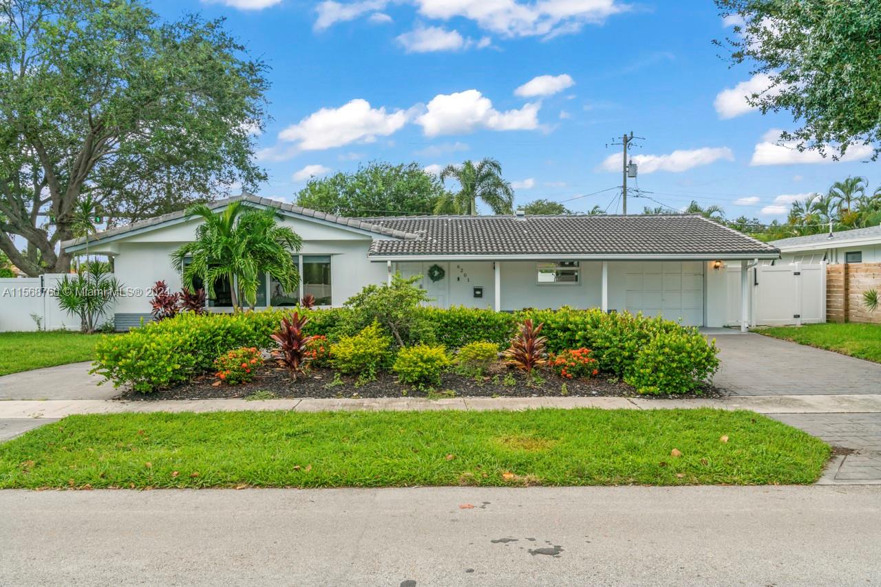 6201 NE 22nd Ave  For Sale A11568760, FL