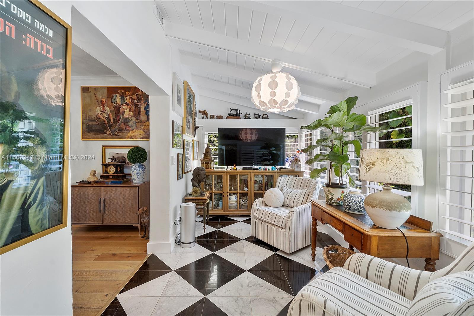 442 Madeira Ave, Coral Gables, Florida 33134, 3 Bedrooms Bedrooms, ,2 BathroomsBathrooms,Residential,For Sale,442 Madeira Ave,A11569343