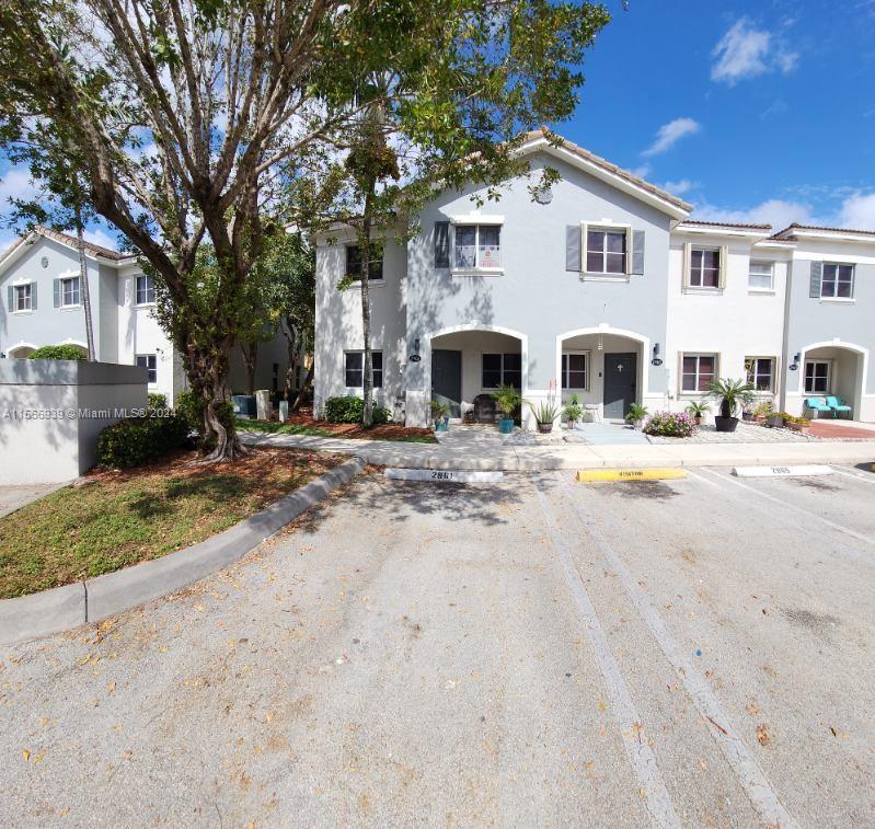 2961 SE 15th Ter 2961, Homestead, Florida 33035, 3 Bedrooms Bedrooms, ,2 BathroomsBathrooms,Residential,For Sale,2961 SE 15th Ter 2961,A11566939