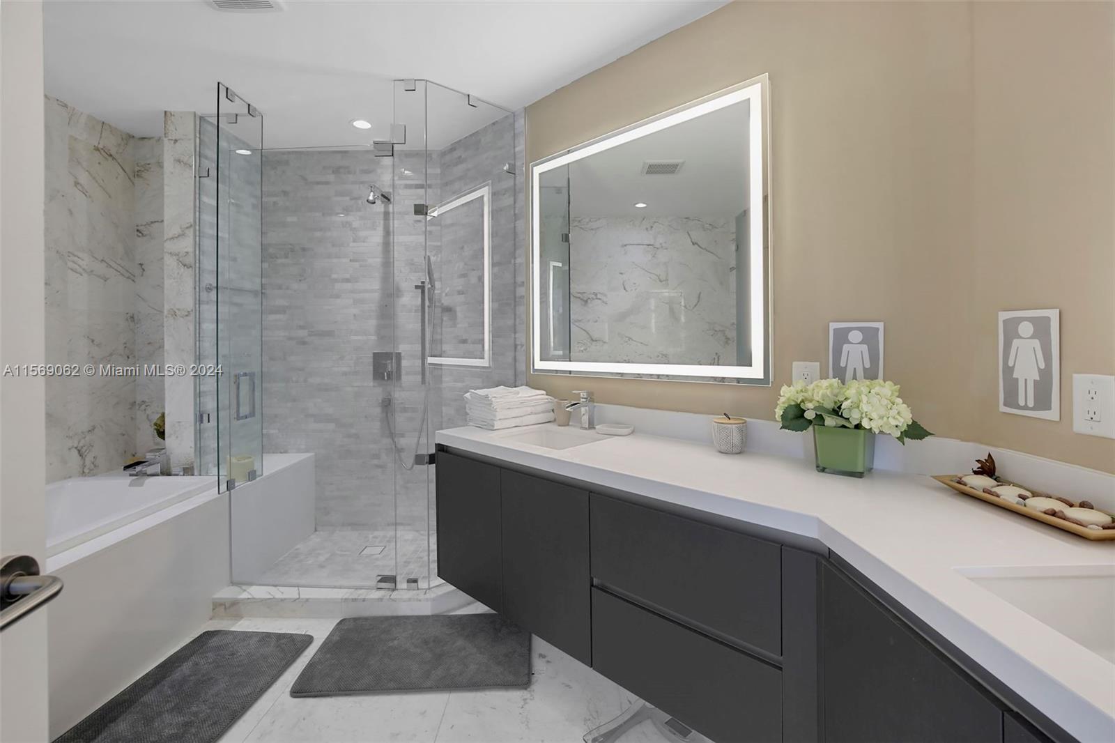 851 E 1st Ave 3907, Miami, Florida 33132, 2 Bedrooms Bedrooms, ,3 BathroomsBathrooms,Residentiallease,For Rent,851 E 1st Ave 3907,A11569062