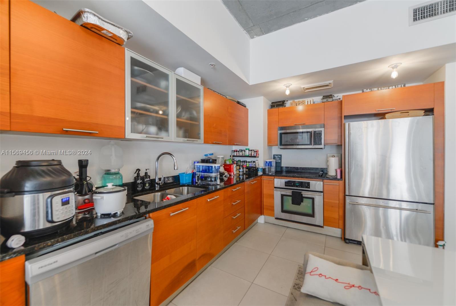 3470 E Coast Ave H1608, Miami, Florida 33137, 2 Bedrooms Bedrooms, ,2 BathroomsBathrooms,Residentiallease,For Rent,3470 E Coast Ave H1608,A11569456