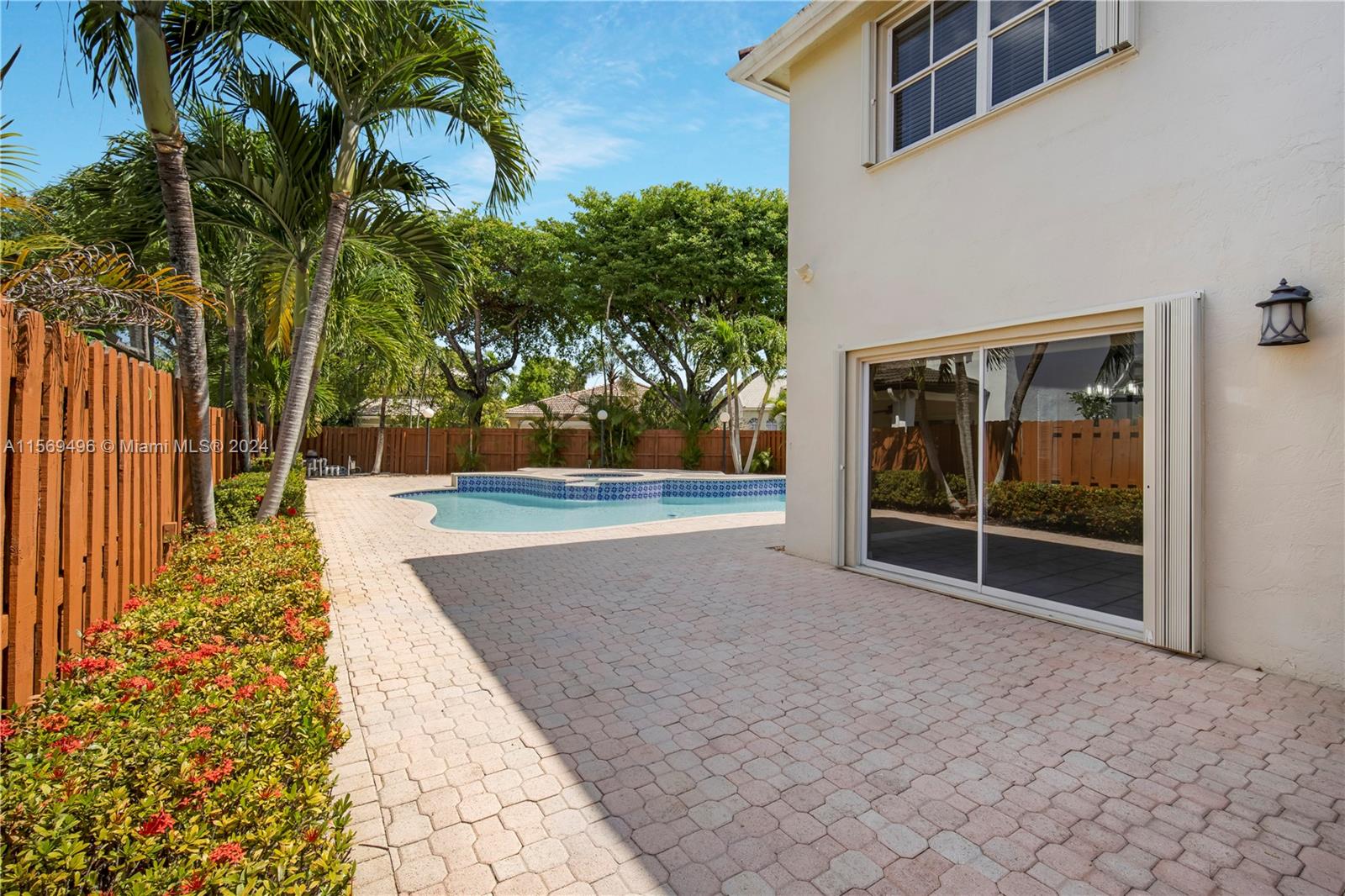 8100 SW 163rd Ct, Miami, Florida 33193, 5 Bedrooms Bedrooms, ,3 BathroomsBathrooms,Residential,For Sale,8100 SW 163rd Ct,A11569496