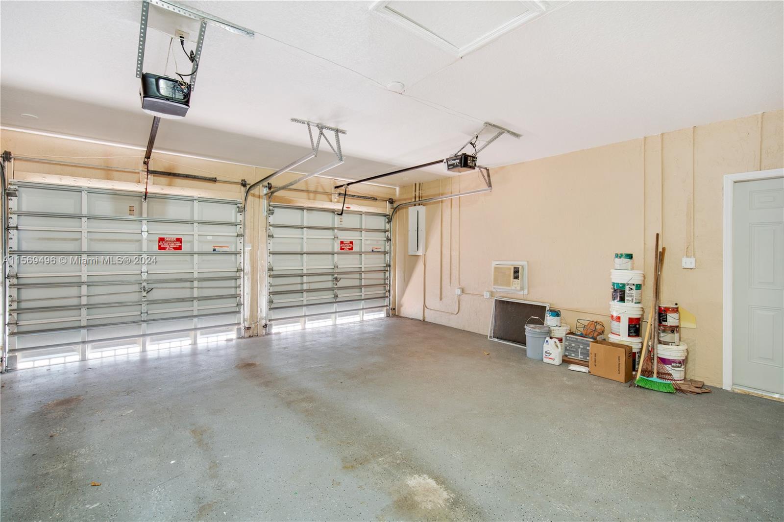 8100 SW 163rd Ct, Miami, Florida 33193, 5 Bedrooms Bedrooms, ,3 BathroomsBathrooms,Residential,For Sale,8100 SW 163rd Ct,A11569496