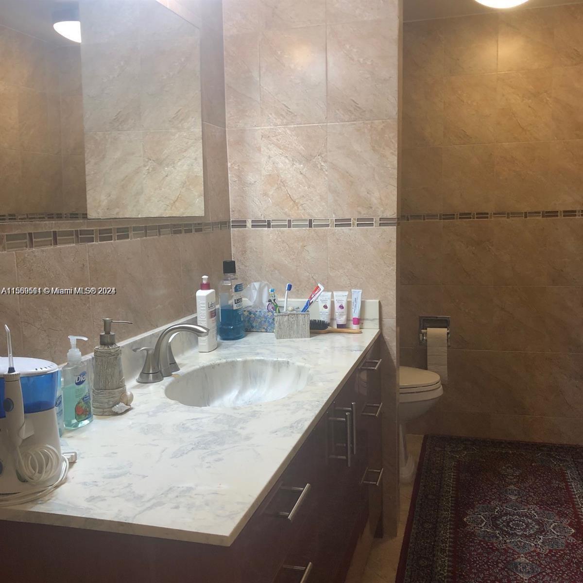 1865 S Ocean Dr 5H, Hallandale Beach, Florida 33009, 1 Bedroom Bedrooms, ,2 BathroomsBathrooms,Residential,For Sale,1865 S Ocean Dr 5H,A11569511