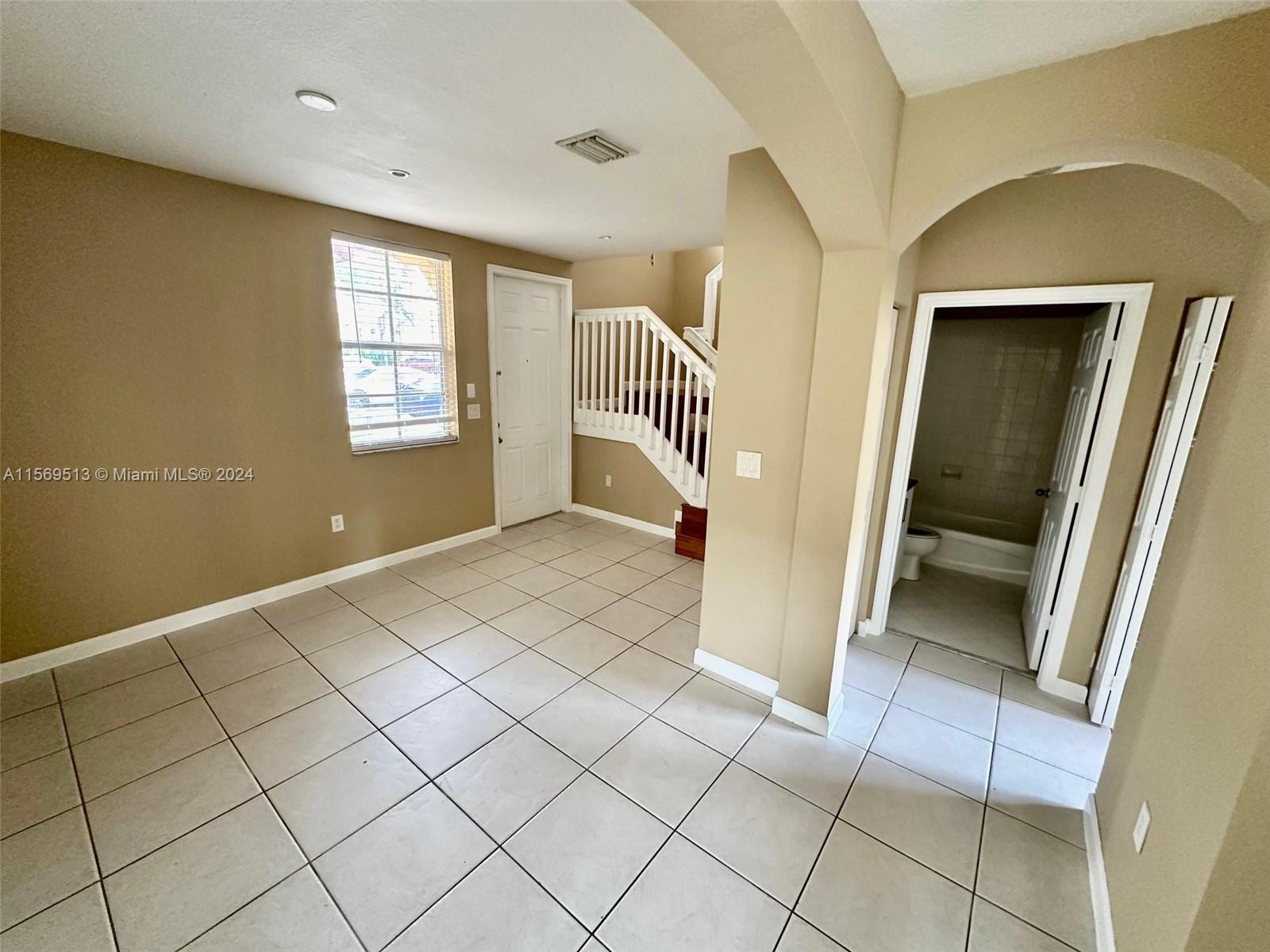 3365 NE 14th Dr 108-16, Homestead, Florida 33033, 3 Bedrooms Bedrooms, ,3 BathroomsBathrooms,Residentiallease,For Rent,3365 NE 14th Dr 108-16,A11569513