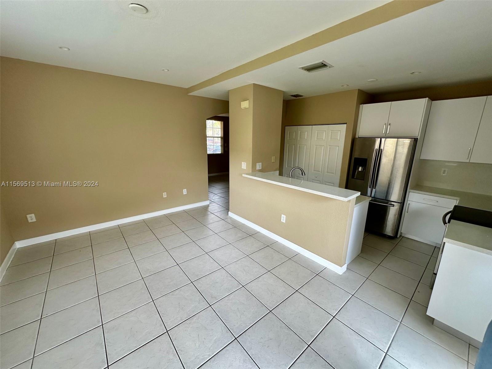 3365 NE 14th Dr 108-16, Homestead, Florida 33033, 3 Bedrooms Bedrooms, ,3 BathroomsBathrooms,Residentiallease,For Rent,3365 NE 14th Dr 108-16,A11569513