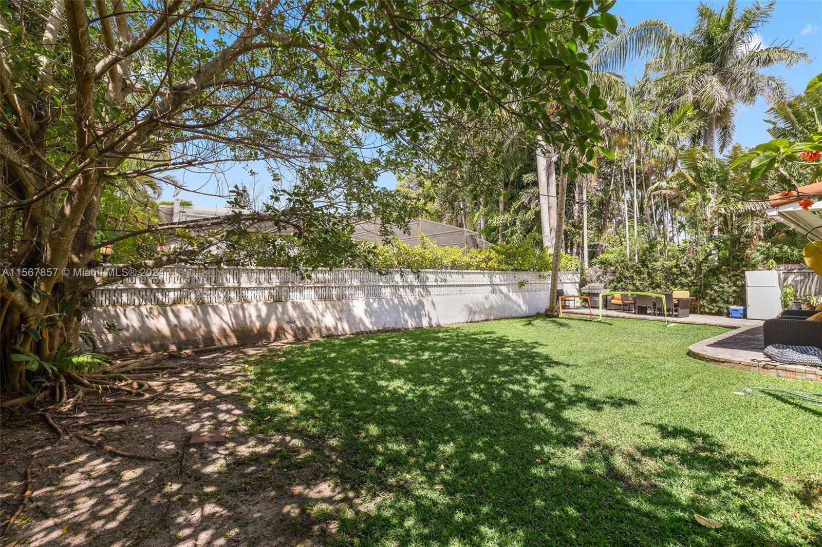 5750 Alton Rd, Miami Beach, Florida 33140, 3 Bedrooms Bedrooms, ,3 BathroomsBathrooms,Residentiallease,For Rent,5750 Alton Rd,A11567857