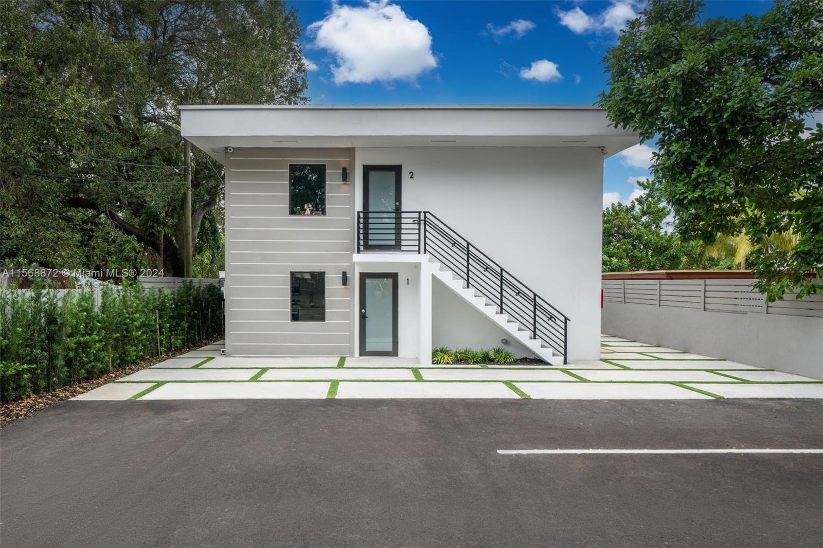 37 NW 59th St 3, Miami, Florida 33127, 2 Bedrooms Bedrooms, ,1 BathroomBathrooms,Residentiallease,For Rent,37 NW 59th St 3,A11568872