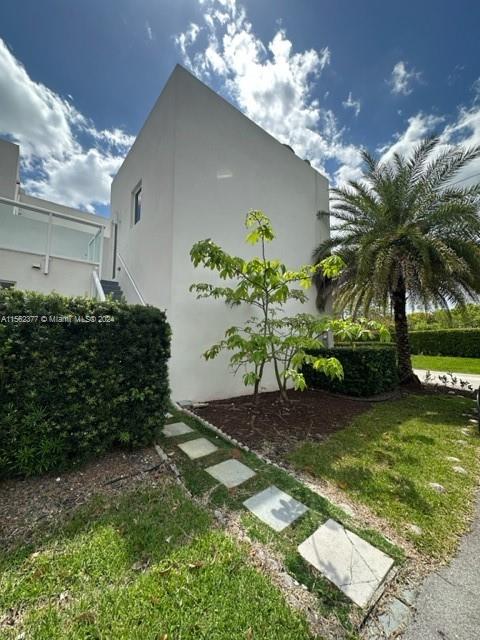 6320 NW 105th Pl #Studio For Sale A11562377, FL