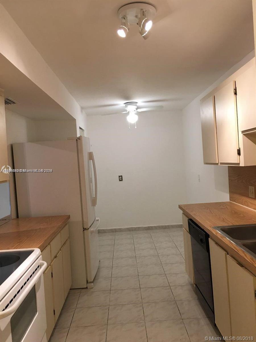 1301 NE 7th St 516, Hallandale Beach, Florida 33009, 2 Bedrooms Bedrooms, ,2 BathroomsBathrooms,Residentiallease,For Rent,1301 NE 7th St 516,A11569562