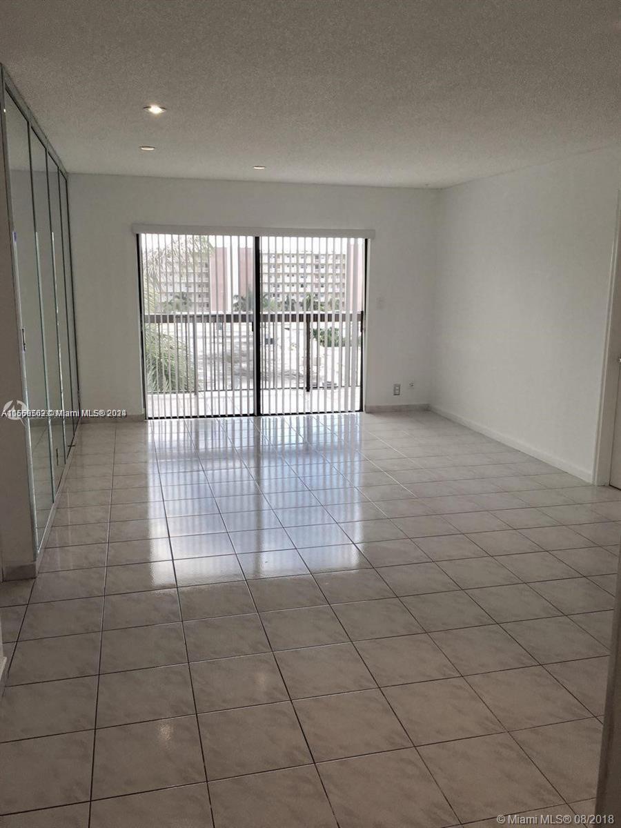 1301 NE 7th St 516, Hallandale Beach, Florida 33009, 2 Bedrooms Bedrooms, ,2 BathroomsBathrooms,Residentiallease,For Rent,1301 NE 7th St 516,A11569562
