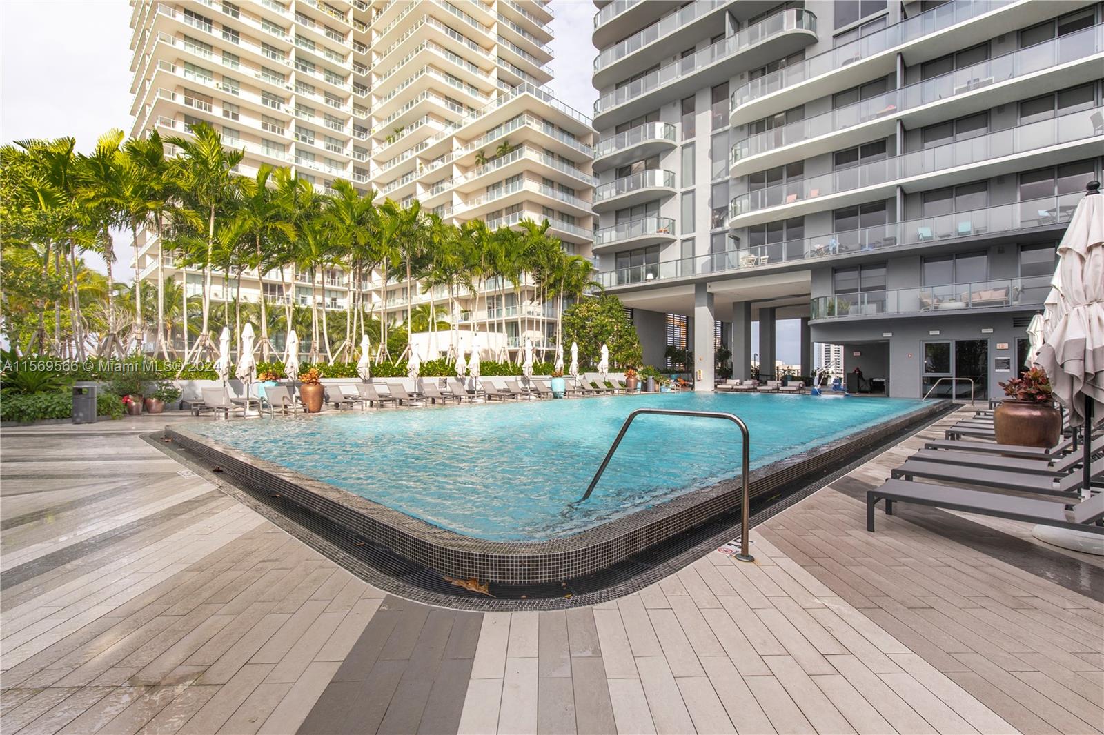 121 NE 34th St L206, Miami, Florida 33137, 1 Bedroom Bedrooms, ,1 BathroomBathrooms,Residentiallease,For Rent,121 NE 34th St L206,A11569566