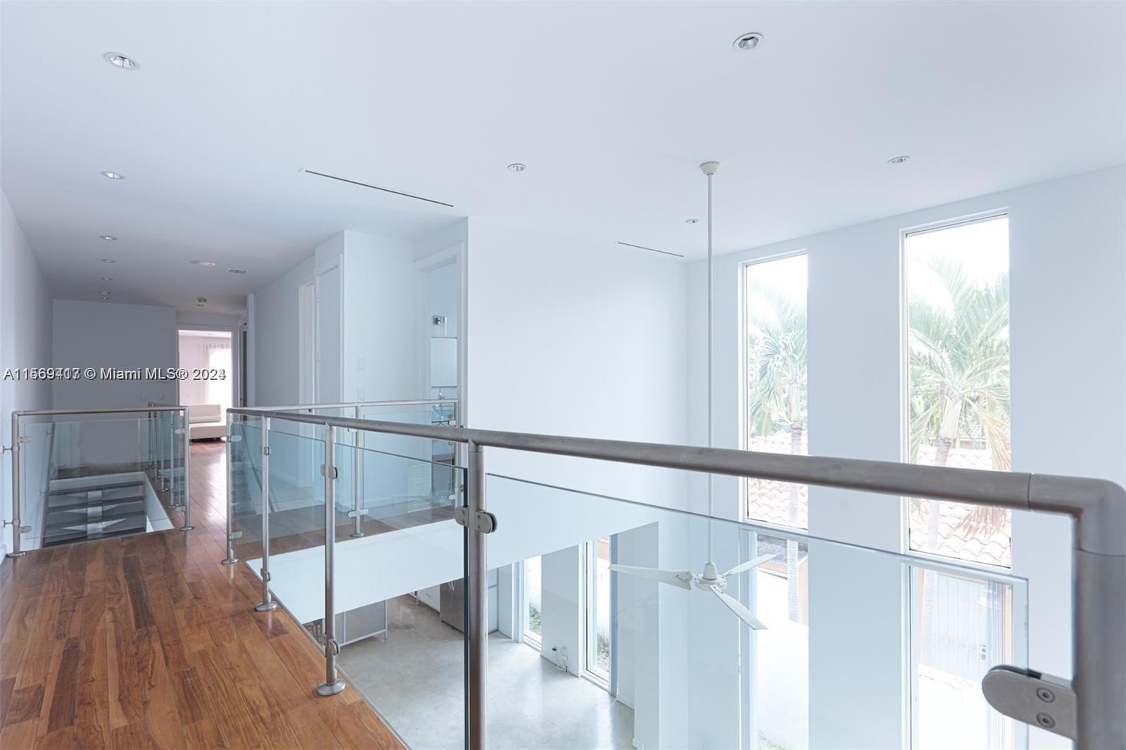 2863 SW 38th Ave 2863, Miami, Florida 33134, 3 Bedrooms Bedrooms, ,2 BathroomsBathrooms,Residentiallease,For Rent,2863 SW 38th Ave 2863,A11569417