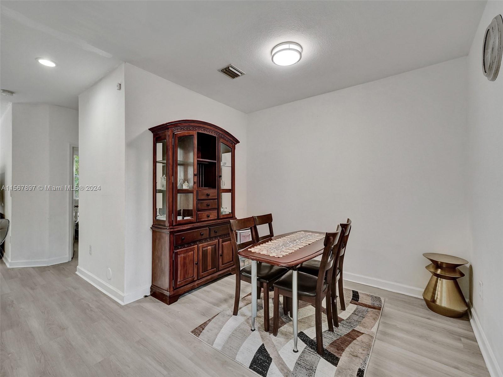 14970 SW 9th Ter 0, Miami, Florida 33194, 3 Bedrooms Bedrooms, ,3 BathroomsBathrooms,Residentiallease,For Rent,14970 SW 9th Ter 0,A11567897