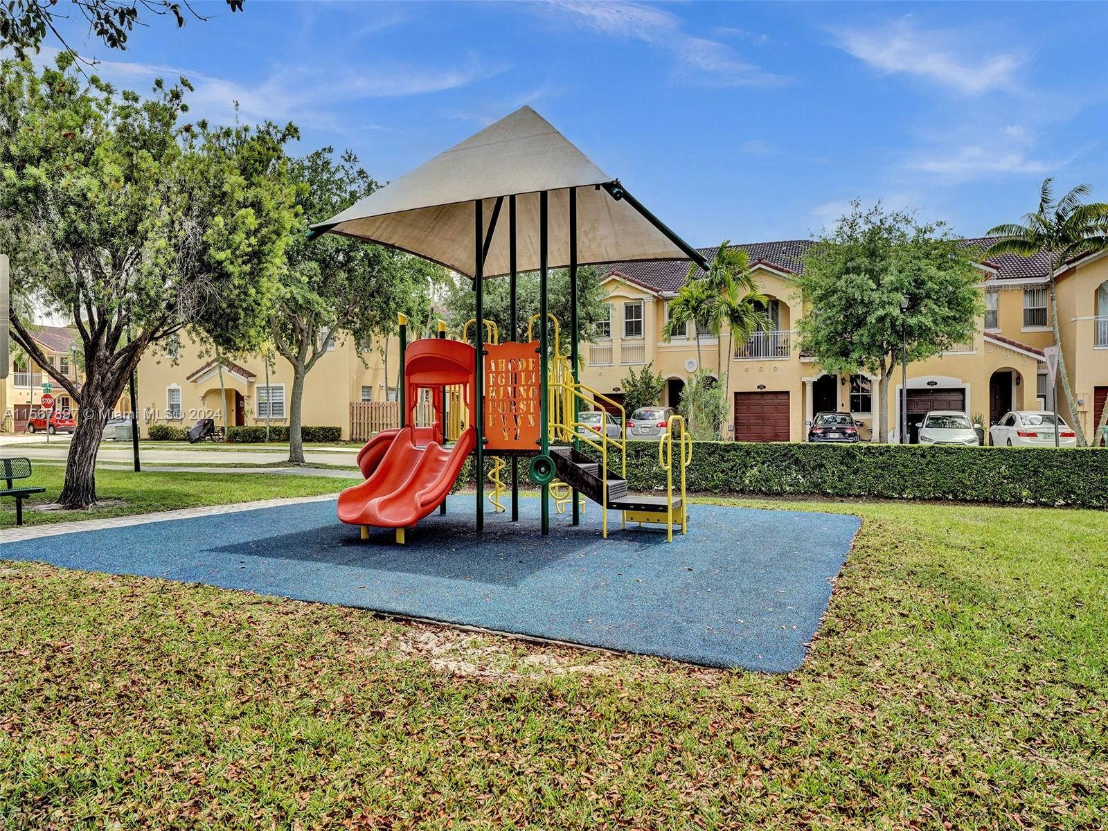 14970 SW 9th Ter 0, Miami, Florida 33194, 3 Bedrooms Bedrooms, ,3 BathroomsBathrooms,Residentiallease,For Rent,14970 SW 9th Ter 0,A11567897