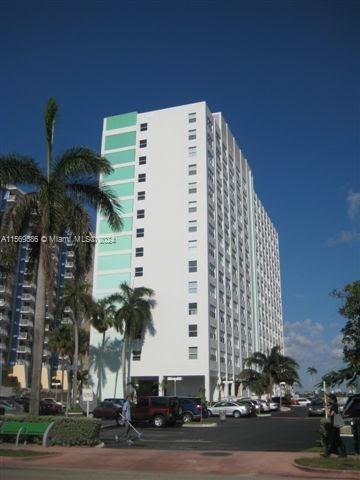 1250  West Ave #3J For Sale A11569586, FL