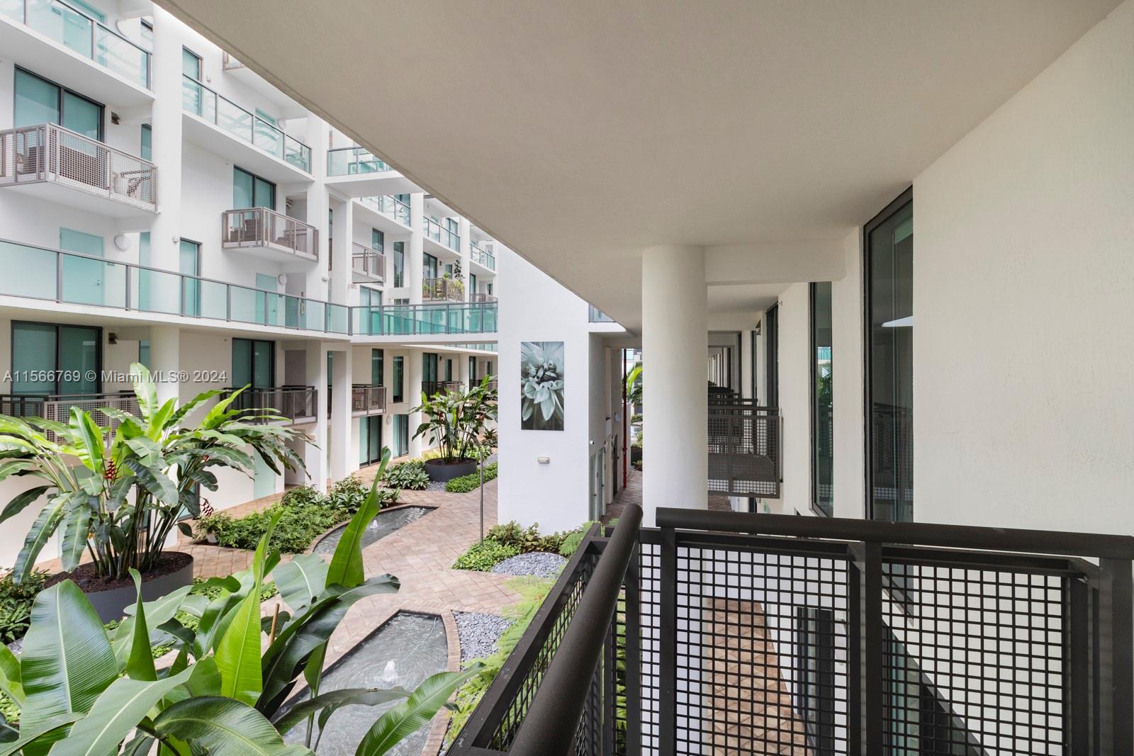 6000 Collins Ave 108, Miami Beach, Florida 33140, 3 Bedrooms Bedrooms, ,2 BathroomsBathrooms,Residential,For Sale,6000 Collins Ave 108,A11566769