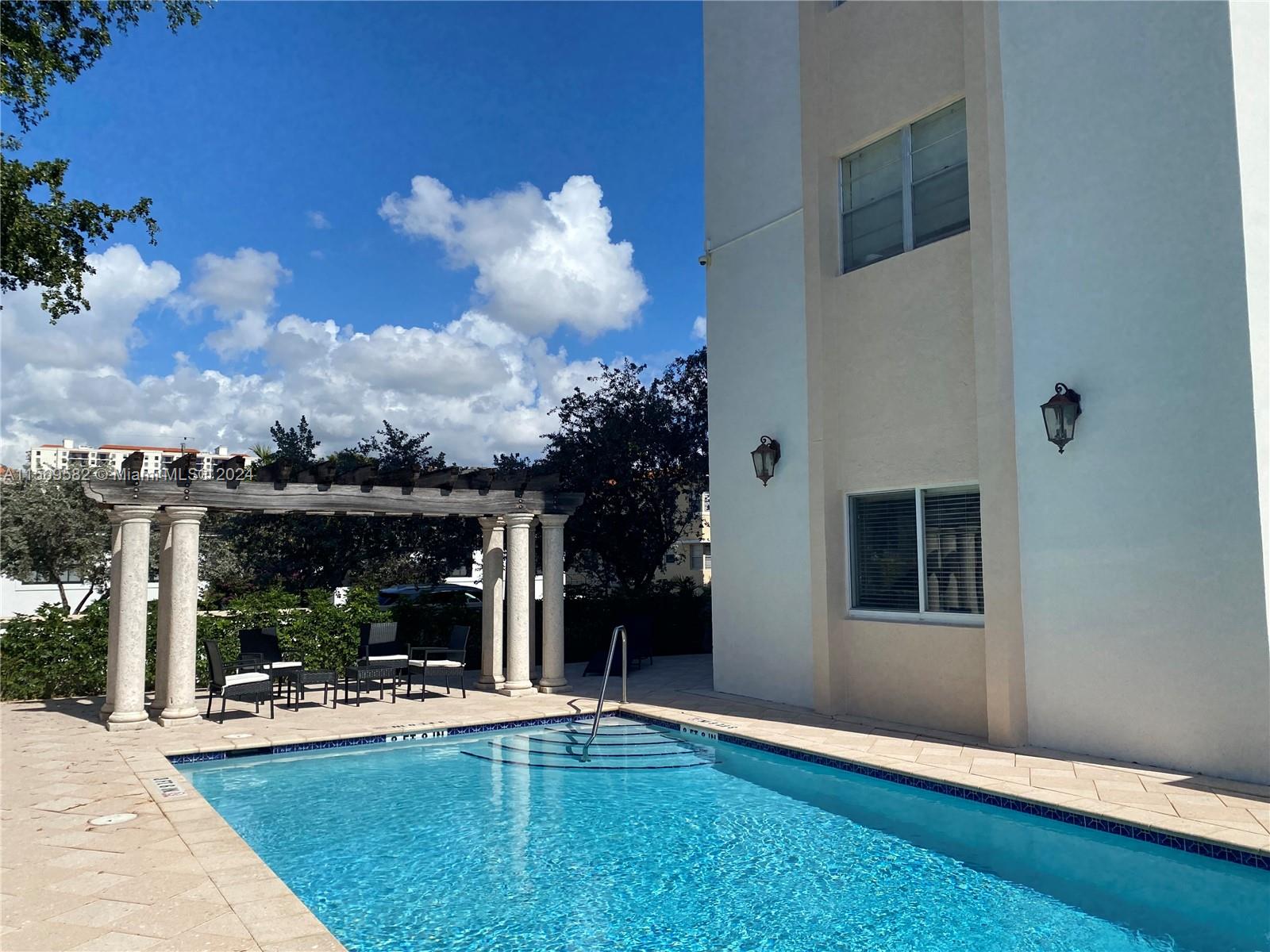 22 Salamanca Ave 803, Coral Gables, Florida 33134, 2 Bedrooms Bedrooms, ,2 BathroomsBathrooms,Residentiallease,For Rent,22 Salamanca Ave 803,A11569582