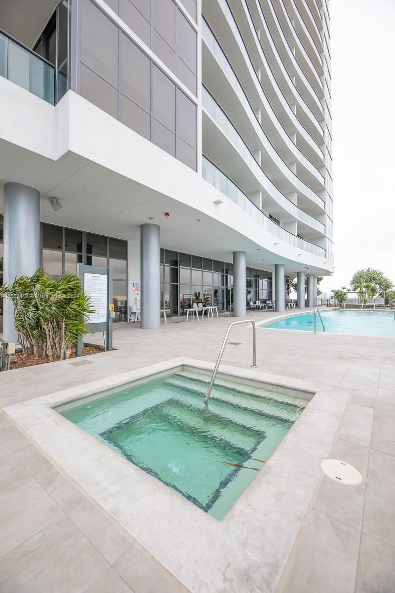 1600 NE 1st Ave 1904, Miami, Florida 33132, ,1 BathroomBathrooms,Residentiallease,For Rent,1600 NE 1st Ave 1904,A11569412