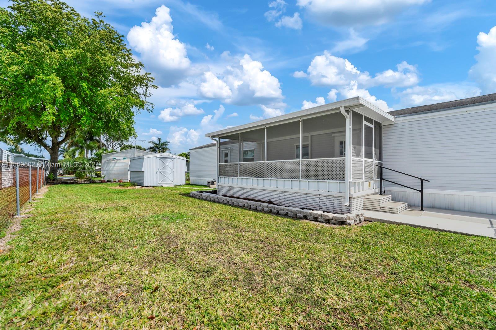 35303 SW 180th Ave Unit 401, Homestead, Florida 33034, 2 Bedrooms Bedrooms, ,2 BathroomsBathrooms,Residential,For Sale,35303 SW 180th Ave Unit 401,A11569502