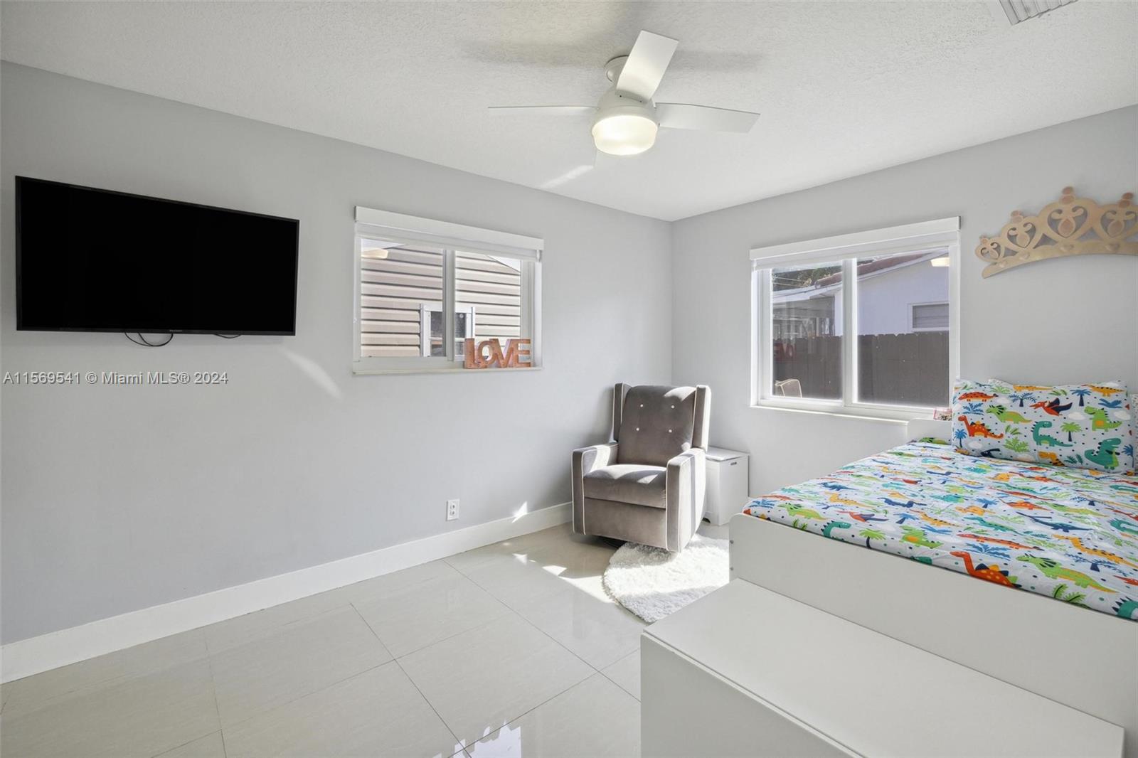 1017 NE 3rd St, Hallandale Beach, Florida 33009, 4 Bedrooms Bedrooms, ,3 BathroomsBathrooms,Residential,For Sale,1017 NE 3rd St,A11569541