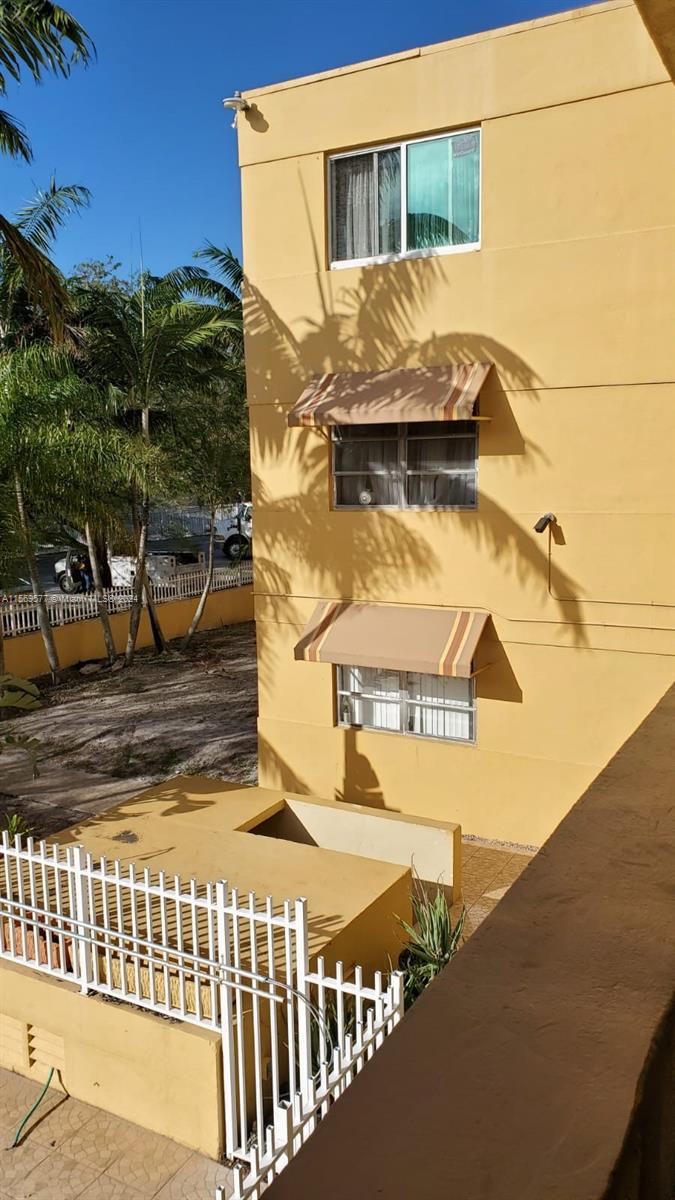 North Miami Beach, Florida 33162, 1 Bedroom Bedrooms, ,1 BathroomBathrooms,Residential,For Sale,A11569577