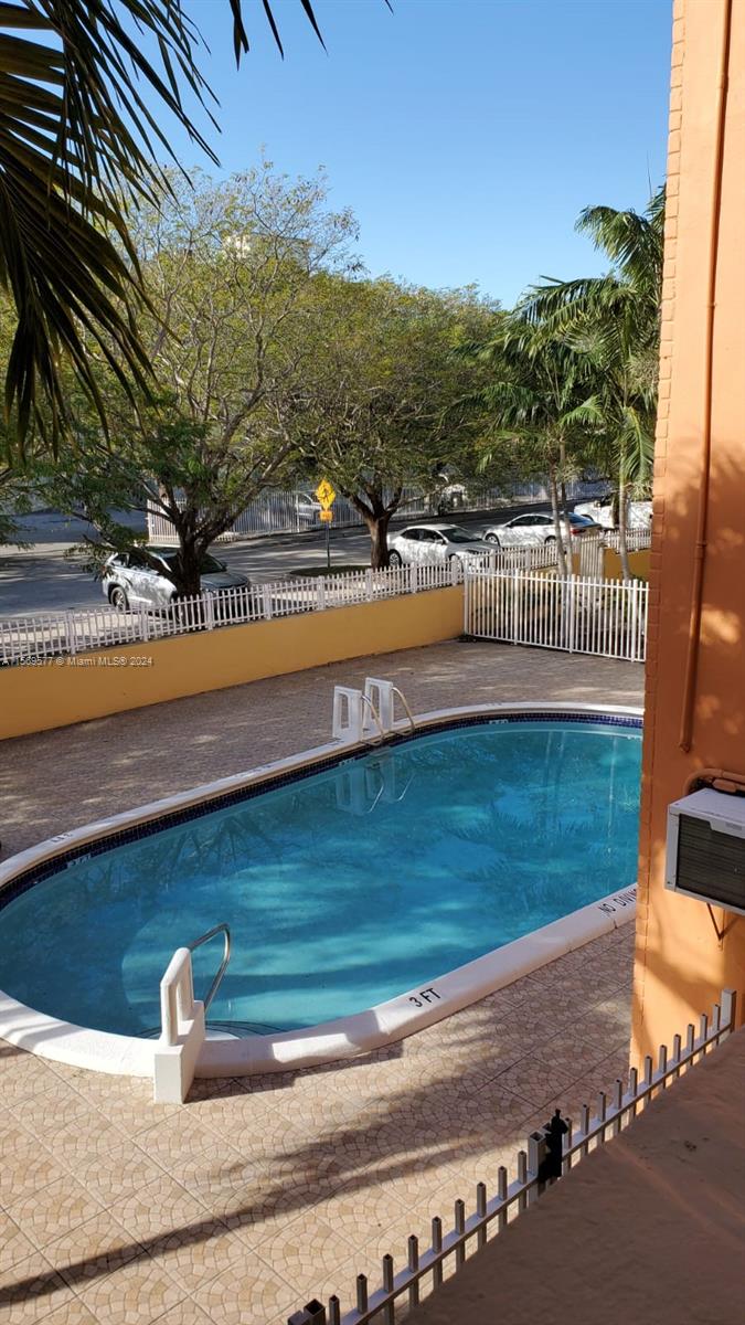 North Miami Beach, Florida 33162, 1 Bedroom Bedrooms, ,1 BathroomBathrooms,Residential,For Sale,A11569577