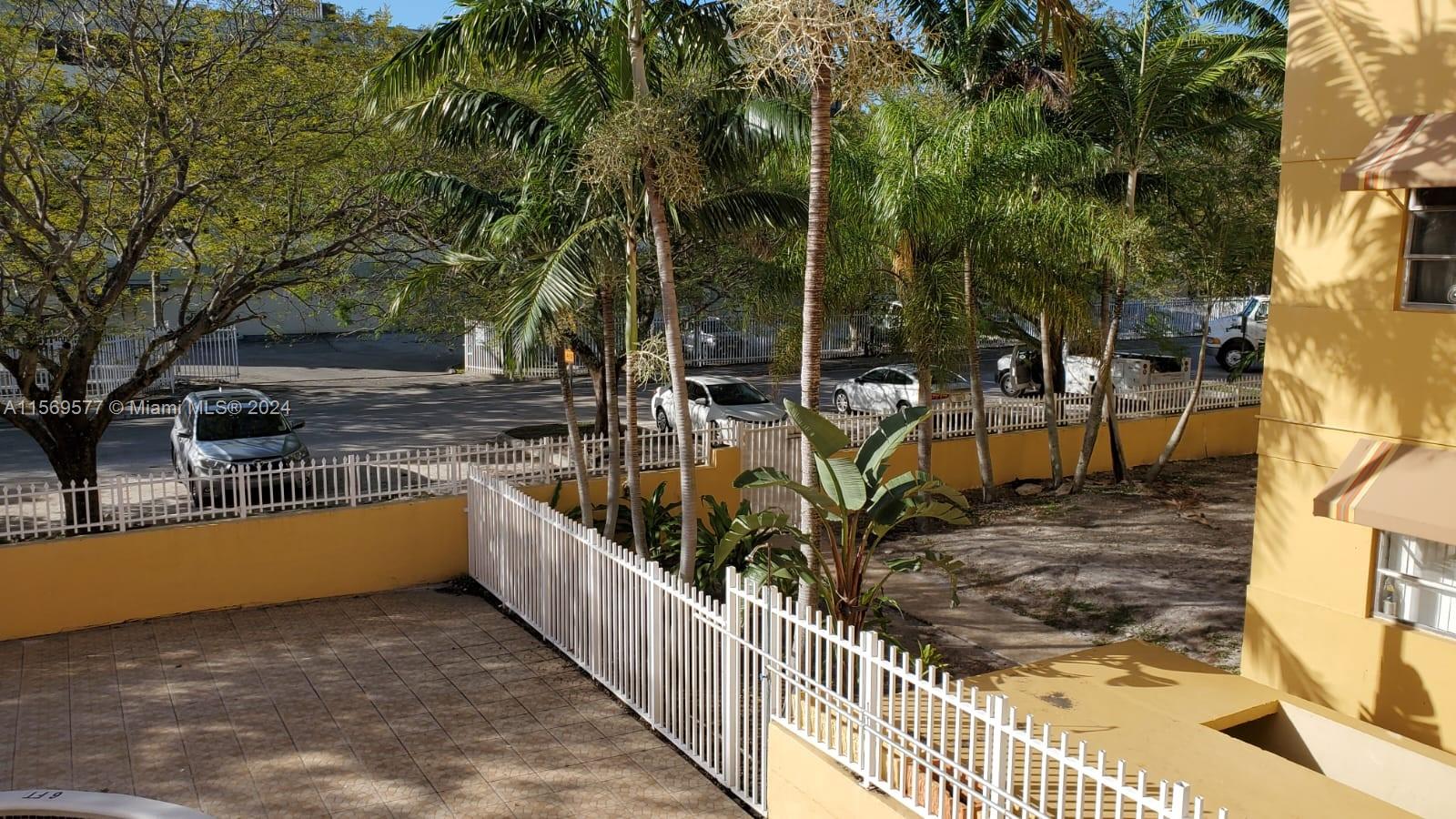 North Miami Beach, Florida 33162, 1 Bedroom Bedrooms, ,1 BathroomBathrooms,Residential,For Sale,A11569577