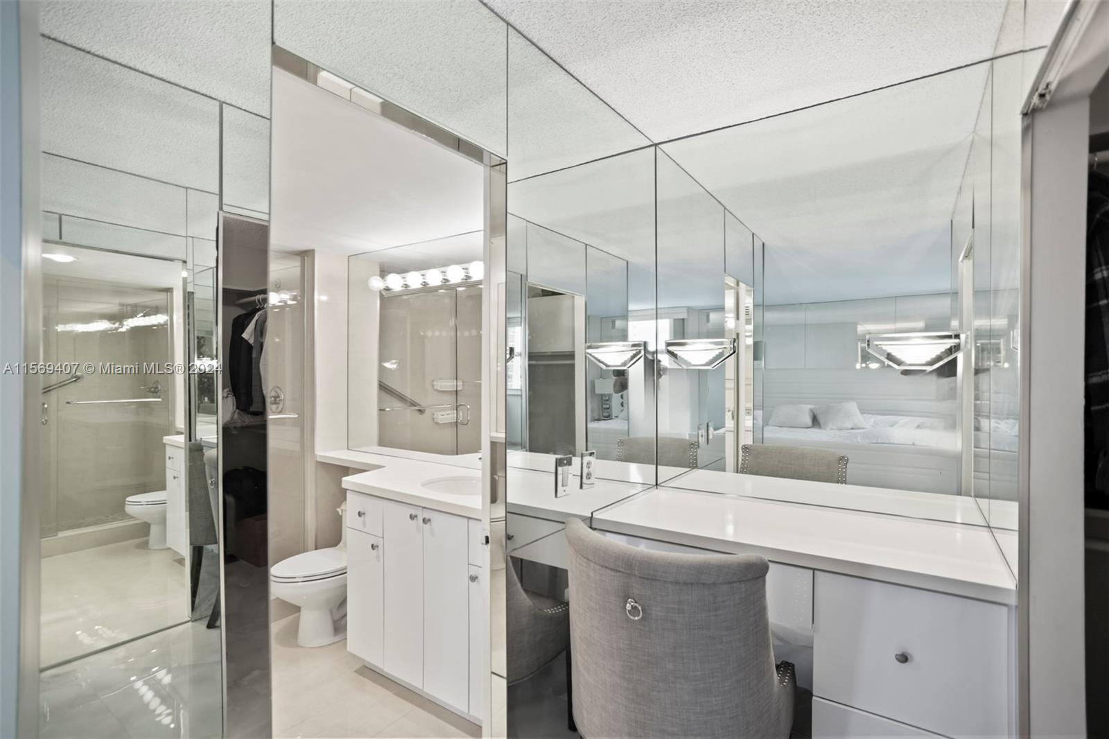 1904 S Ocean Dr 1606, Hallandale Beach, Florida 33009, 2 Bedrooms Bedrooms, ,2 BathroomsBathrooms,Residential,For Sale,1904 S Ocean Dr 1606,A11569407