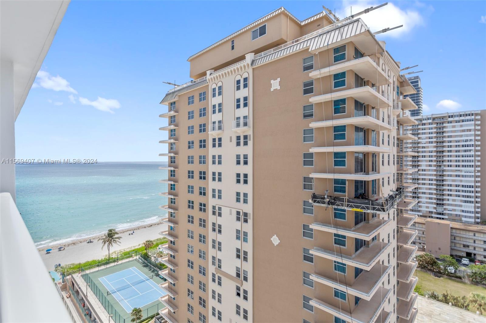 1904 S Ocean Dr 1606, Hallandale Beach, Florida 33009, 2 Bedrooms Bedrooms, ,2 BathroomsBathrooms,Residential,For Sale,1904 S Ocean Dr 1606,A11569407
