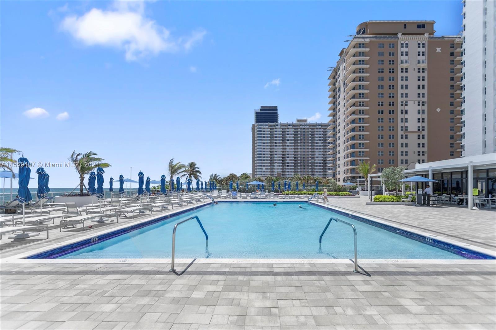 1904 S Ocean Dr 1606, Hallandale Beach, Florida 33009, 2 Bedrooms Bedrooms, ,2 BathroomsBathrooms,Residential,For Sale,1904 S Ocean Dr 1606,A11569407