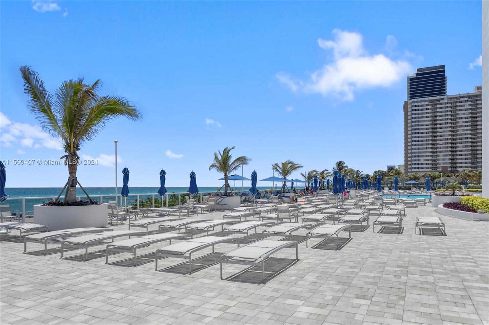 1904 S Ocean Dr 1606, Hallandale Beach, Florida 33009, 2 Bedrooms Bedrooms, ,2 BathroomsBathrooms,Residential,For Sale,1904 S Ocean Dr 1606,A11569407