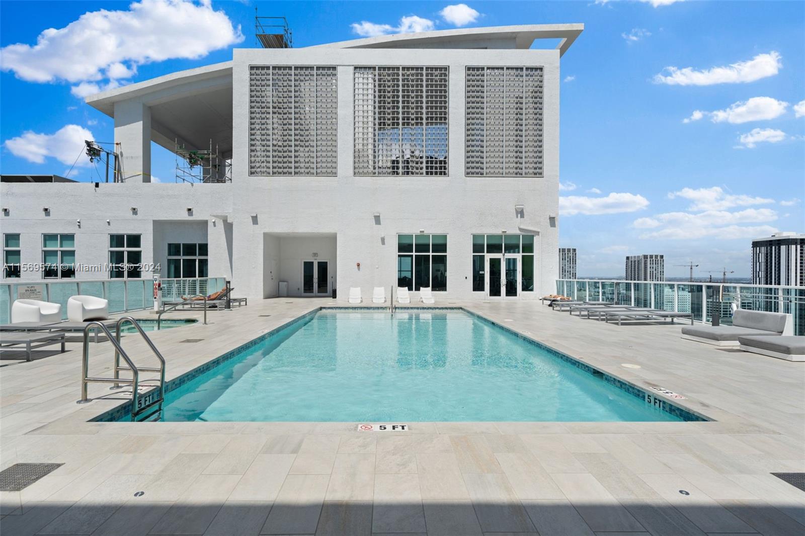 133 NE 2nd Ave 713, Miami, Florida 33132, 2 Bedrooms Bedrooms, ,2 BathroomsBathrooms,Residentiallease,For Rent,133 NE 2nd Ave 713,A11569574