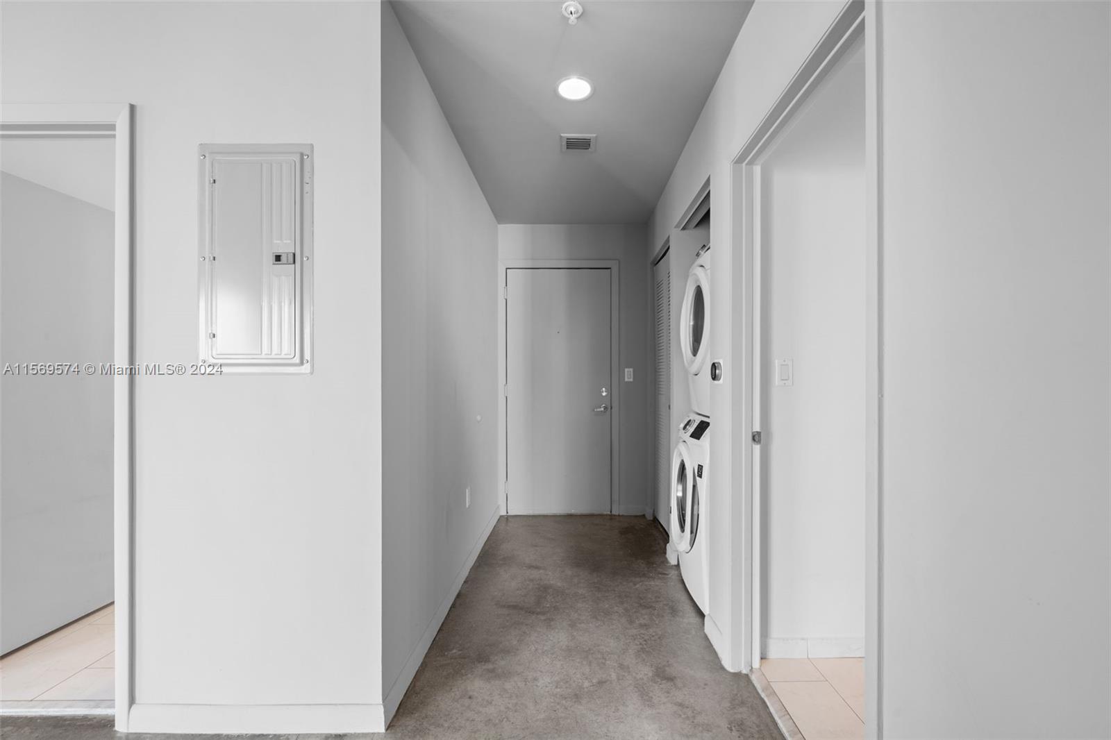 133 NE 2nd Ave 713, Miami, Florida 33132, 2 Bedrooms Bedrooms, ,2 BathroomsBathrooms,Residentiallease,For Rent,133 NE 2nd Ave 713,A11569574