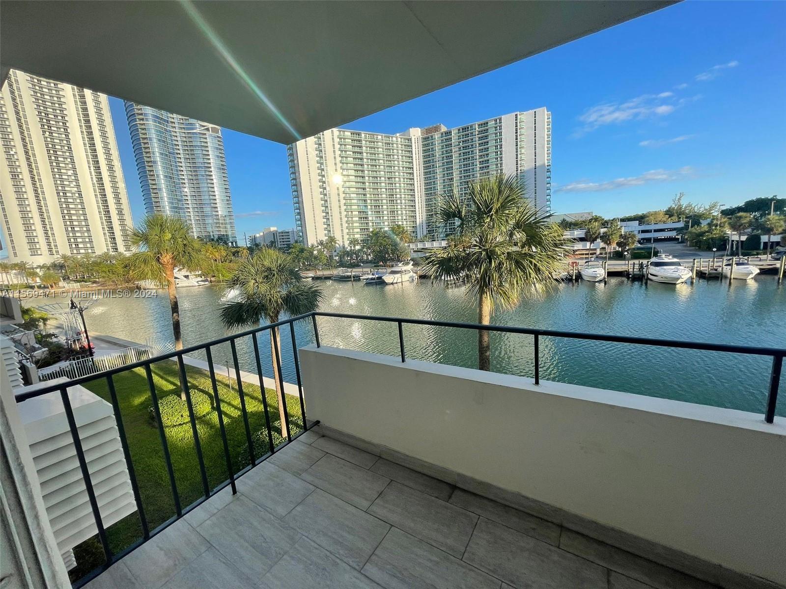 220  Kings Point Dr #303 For Sale A11569471, FL